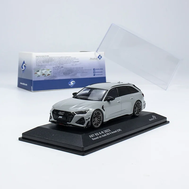 

SOLIDO 1:43 Model Car RS6-R Alloy Die-Cast Vehicle Collection -Nardo Grey