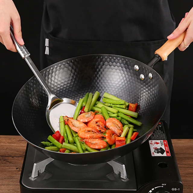 Chinese Cast Iron Wok + Spatula Set Carbon Steel Pan with Lid Flat Bottom  No Chemical Coated for All Stoves 36cm 