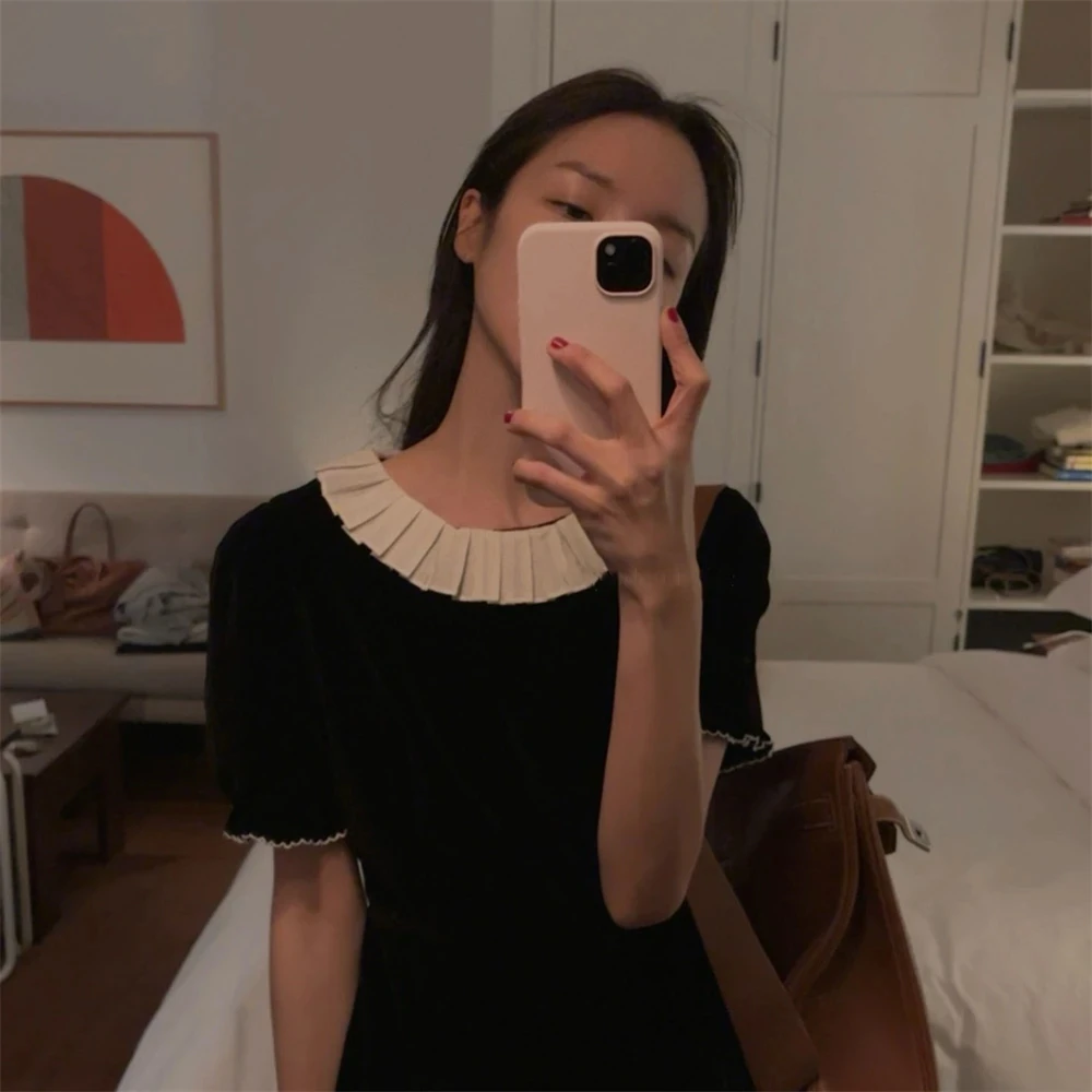 Chic Y2K Pink Silicone Phone Case - Sweet INS Style