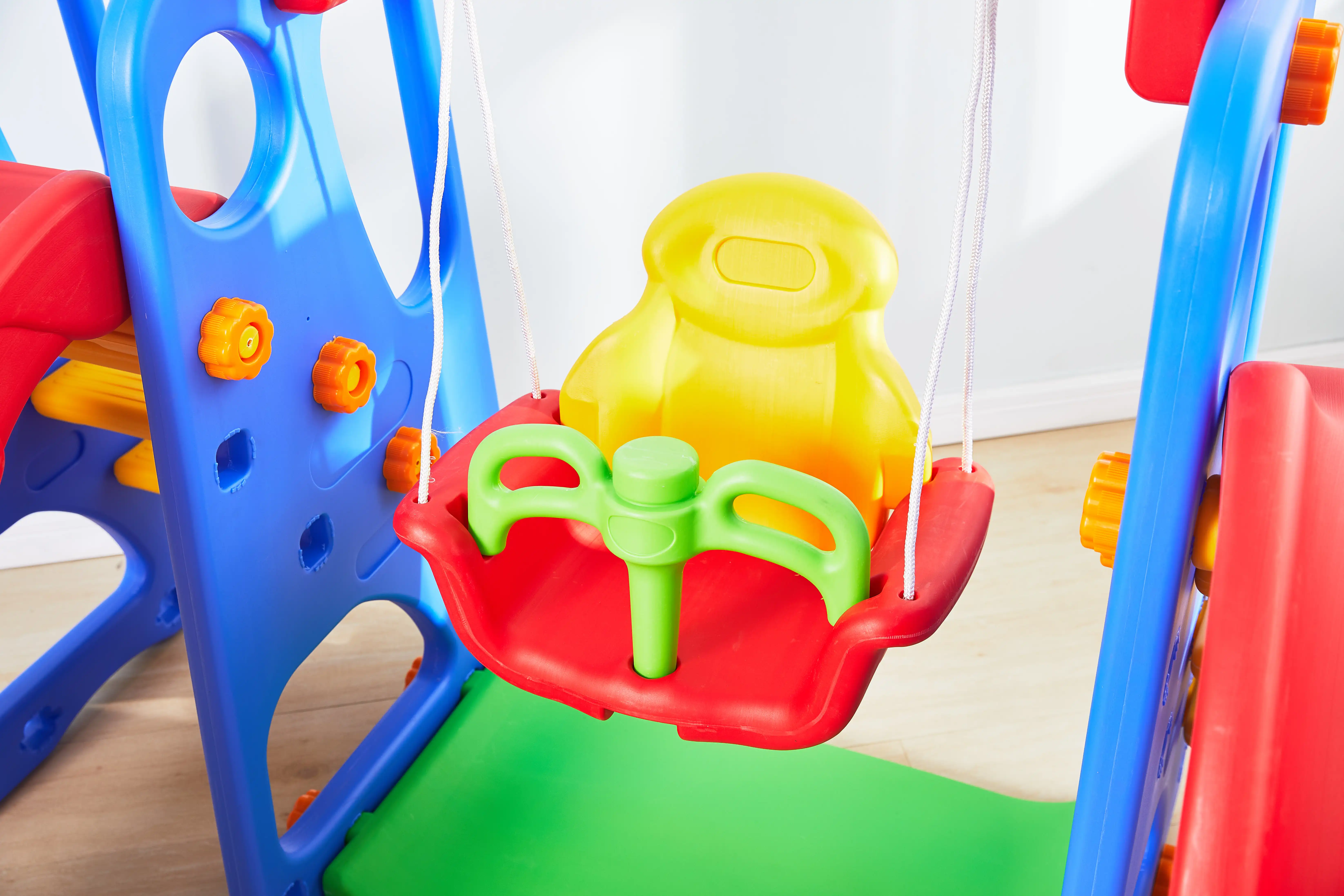 High Quality Indoor and Outdoor Multifunctional Double Slide With Swing