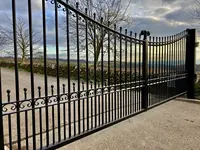 Best Welcome Fashion Small Iron Gate Iron Pipe Gate Design Wrought Iron Gate 2