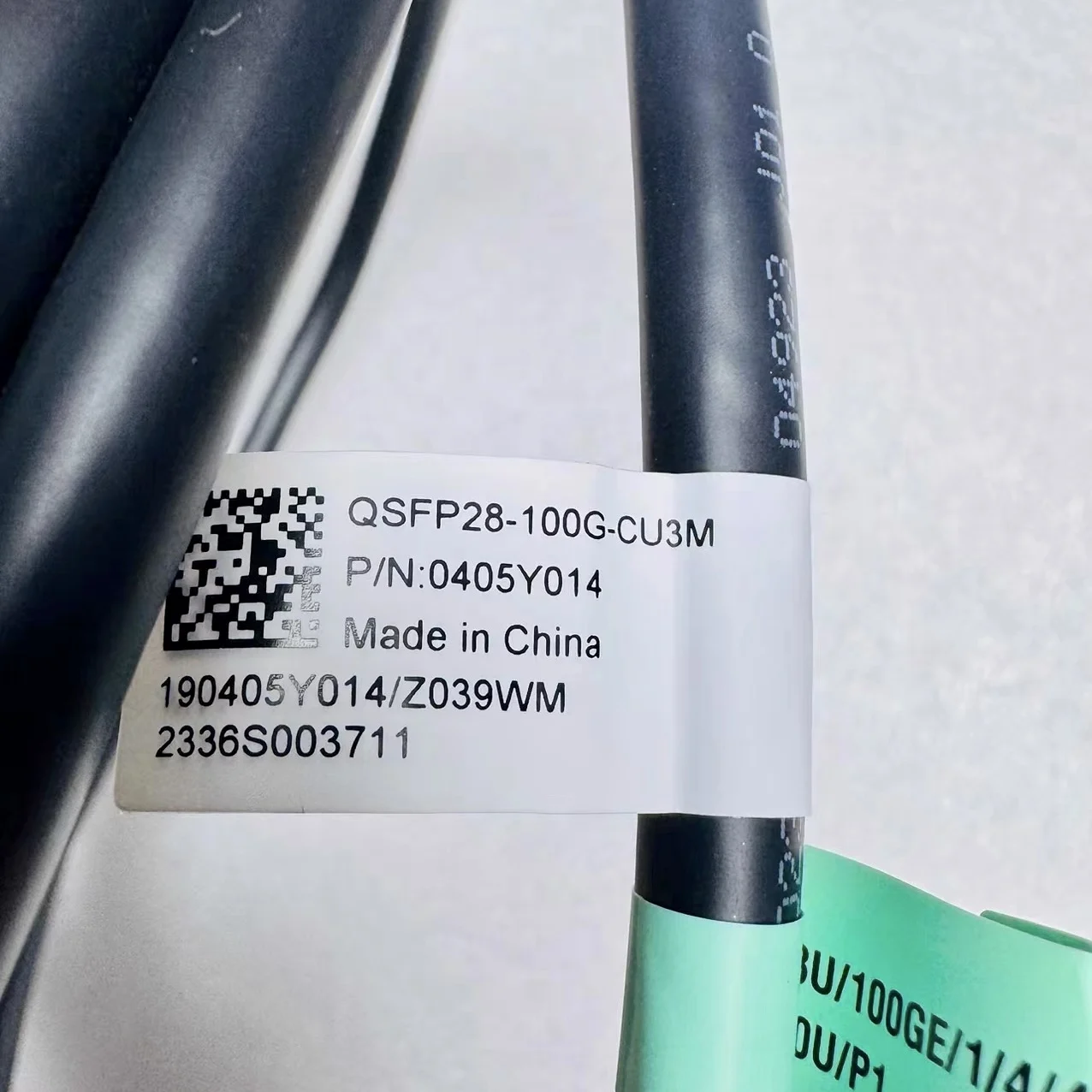 QSFP28-100G-CU3M 스태킹 라인, 모델 0405Y014, 길이 3미터
