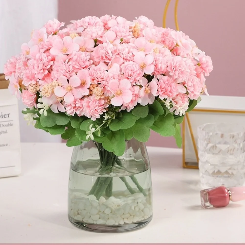 Seidenblumenstrauß, Kugelchrysanthemen, künstliche Blumen, Seidenmaterial: Hergestellt aus hochwertiger Seide für ein realistisches Aussehen. – Detail 6