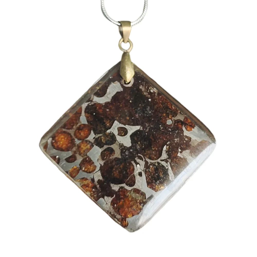 

Sericho Natural Meteorite Material Jewelry Olive Meteorite Slice Necklace Kenya Olive Meteorite Pendant