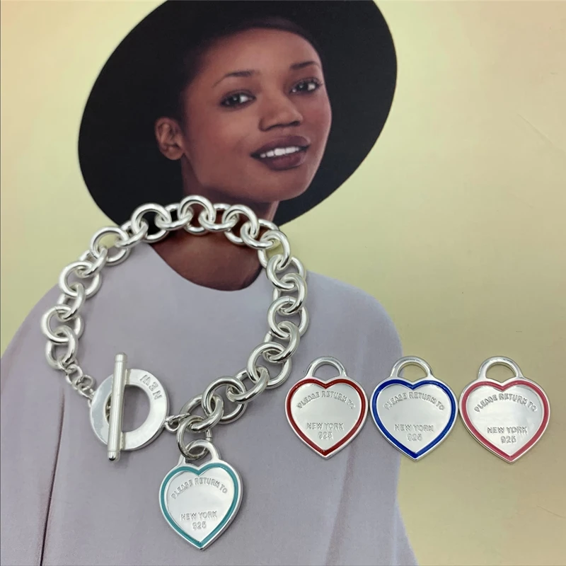 

Classic Fashion Heart Charm Pendant Circle Buckle Bracelet Original High Quality Logo Delicate Woman Holiday Party Jewelry Gif