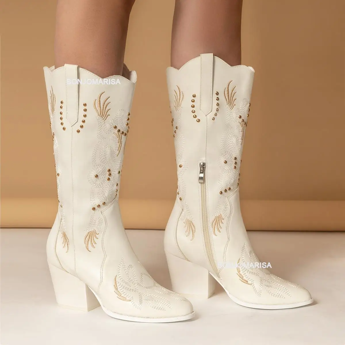 

BONJOMARISA Embroidery Cowgirl Boots For Women Rivet Design Fashion White Cowboy Boots Poined Toe Chunky High Heels Shoes Woman