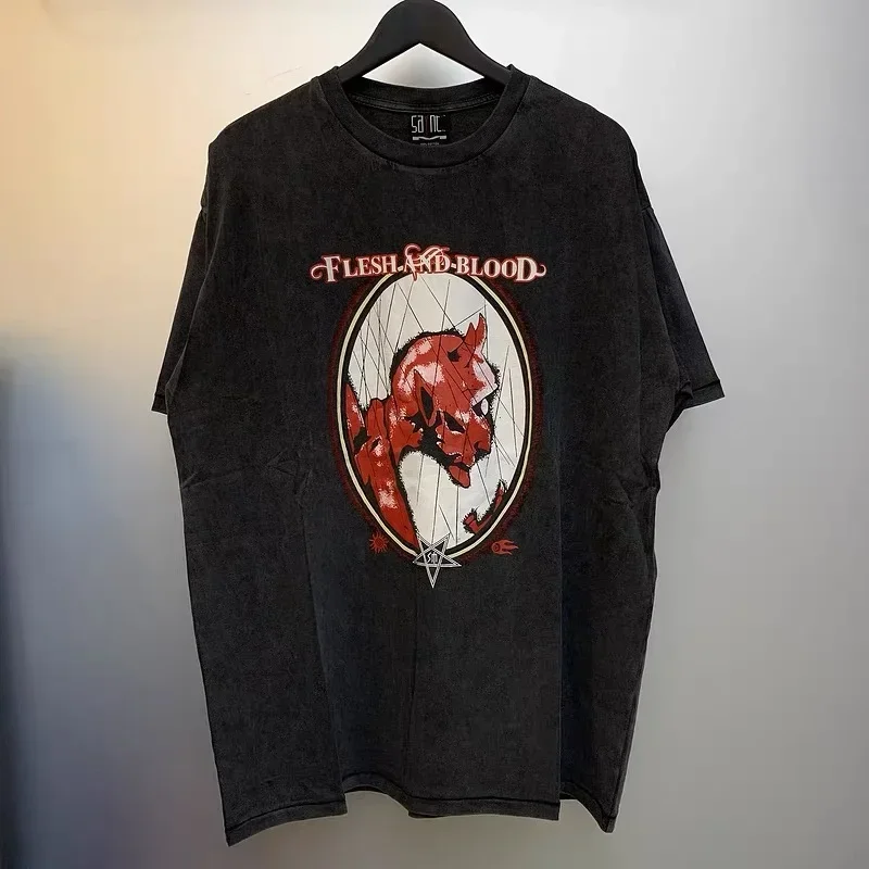 

Женские черные футболки с эффектом потертости, свободного размера