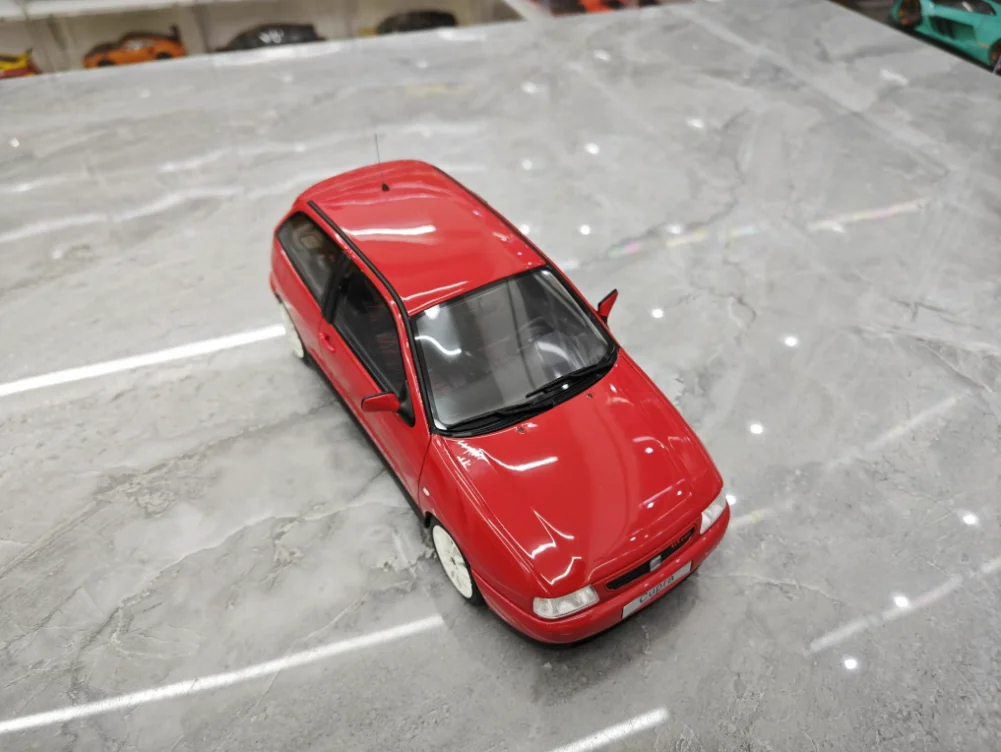 S4e20c926cf4445f99b5e99b76048a75fH