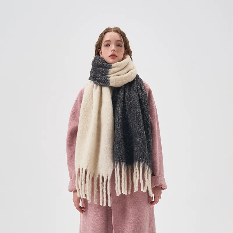2023 Winter Simple Color Blocking Supple Plush Scarf Thickened Lengthen Warm Tassel  Comfortable Versatile Women Collar Shawl