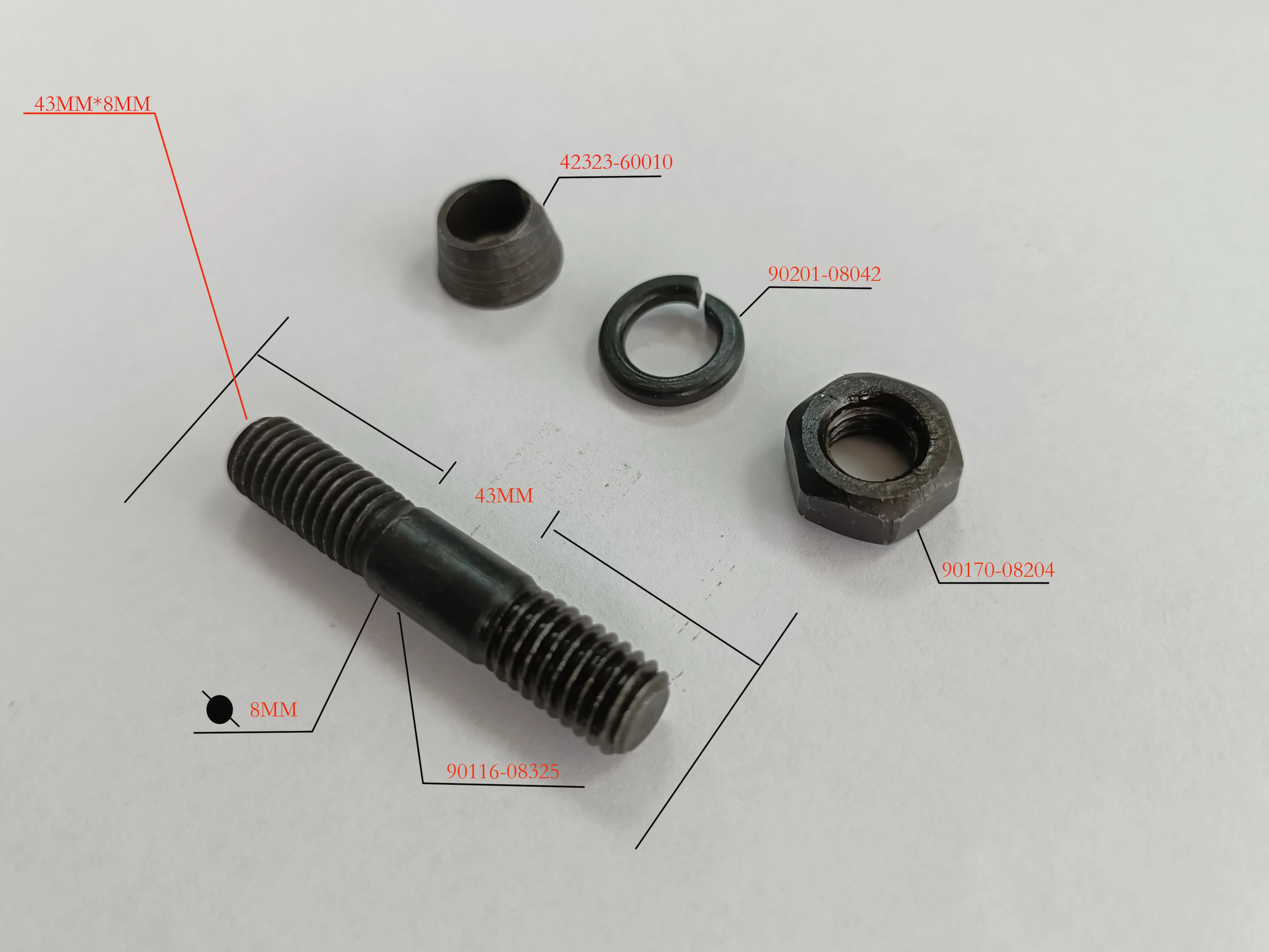 6pcs of One set Front Or Rear Axle Stud Kit For Toyota Land Cruiser 75 80 Series Rear Axle Hub Bolt 90116-08325