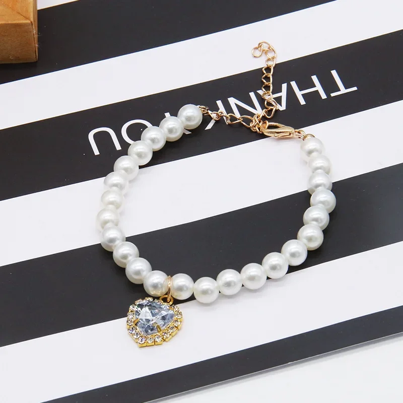 Pet Pearl Collar Dog Princess Necklace Cat Jewelry Cute Collar Puppy Accessories Dog Kitten Chain Chihuahua Wedding Jewelry Gift 2