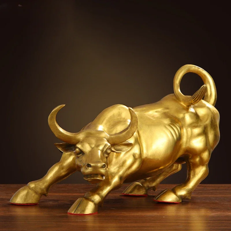 Wall Street Pure copper Golden Fierce Bull Figurine Sculpture Charging Stock Market Bull Statue Home Office Decor Holiday Gifts
