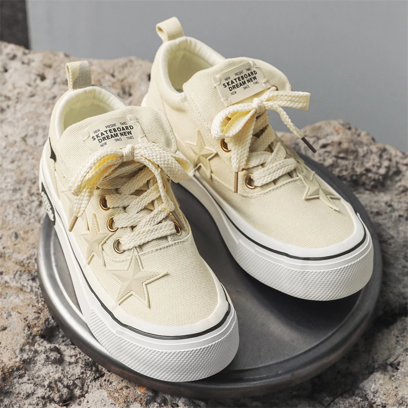 Men's Slip-on Canvas Shoes Casual Breathable Non-Slip Loafers Walking Shoes Fashion Lightweight Comfortable Sneakers for Male 2