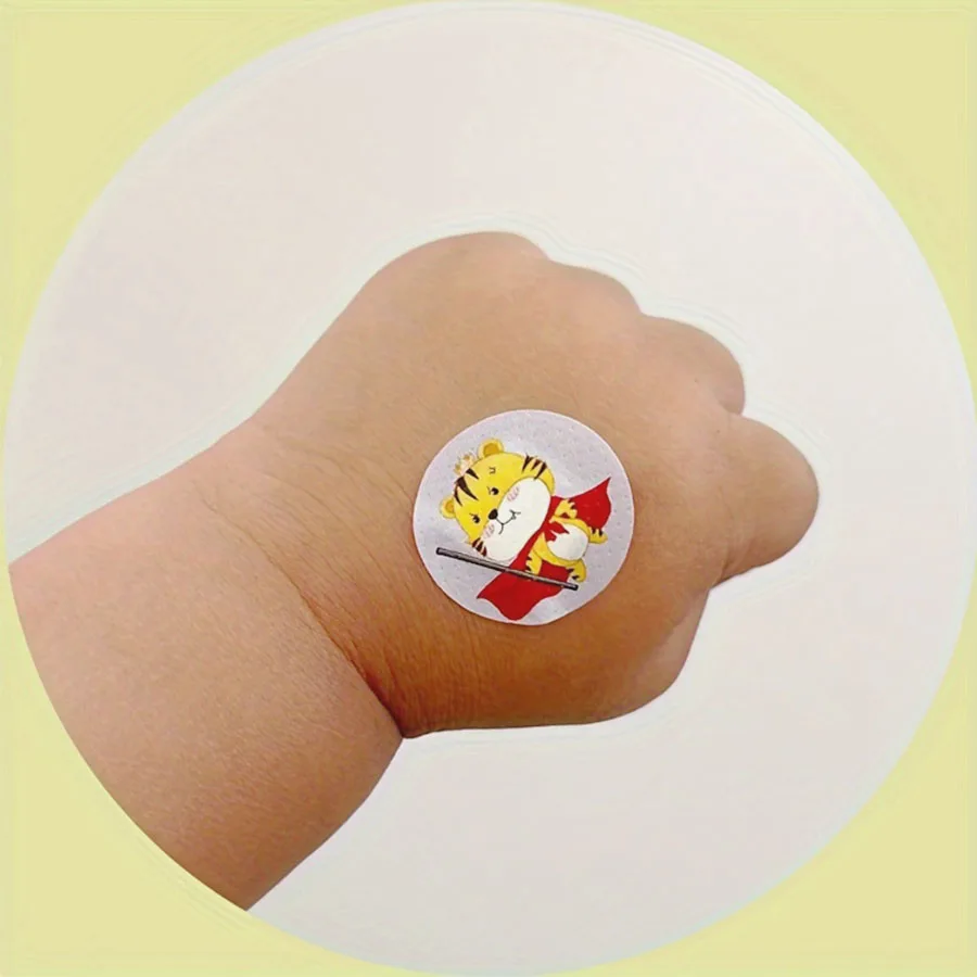 120pcs Medical Bandaids Cartoon Band-Aid Round for Children Kid Skin Vaccine Injection Hole Patch Wound Plaster Kawaii Adhesive Bandage