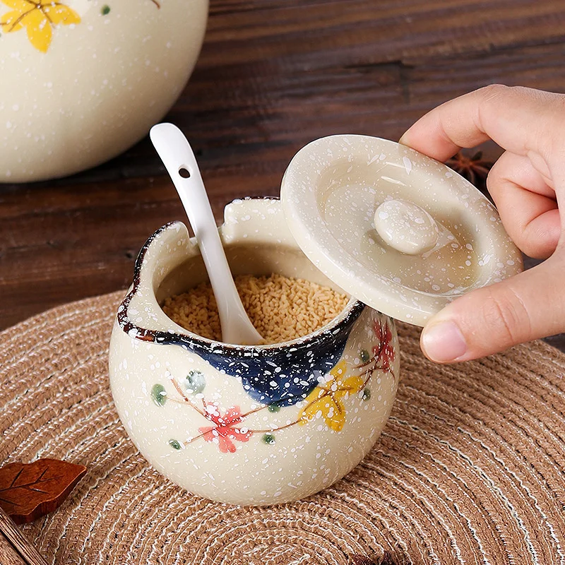 Chinese Ceramic Antique Seasoning Bottle Pot Salt Pot Lard Liquid Pepper High Temperature Oil Tank Kitchen