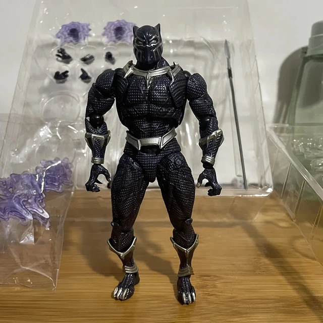 AMAZING YAMAGUCHI King of Wakanda Black Panther Action
