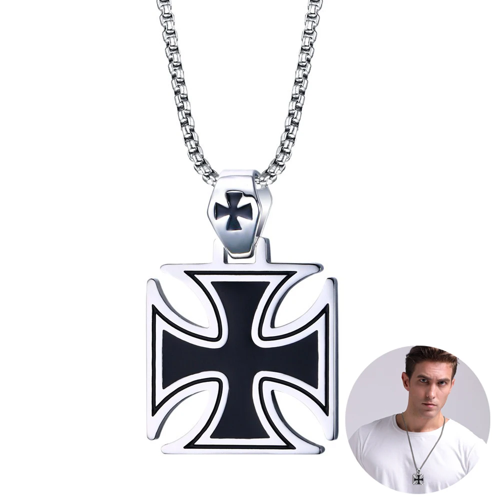 Collar Con Cruz Grabada En 3D: Colgante De Acero Inoxidable