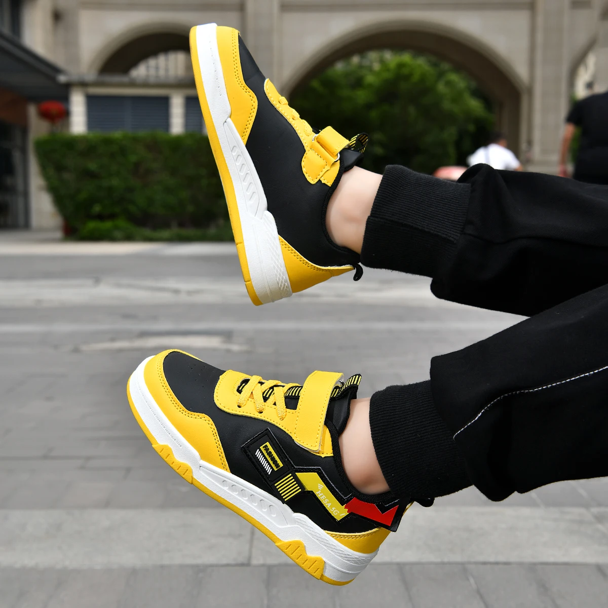 Kids Sneakers Cartoon Casual Shoes Boys Comfortable Sports Shoes Outdoor Nonslip Tennis Shoes Children Lightweight Running Shoes