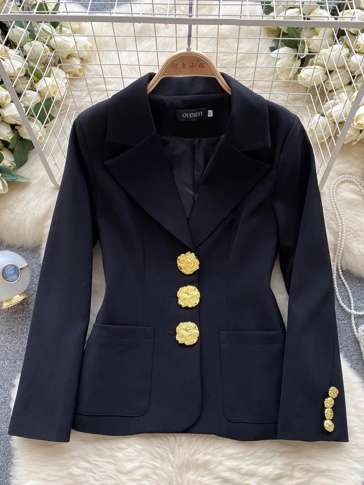 Luxury Gold metal buttons blazer for women 2024 Spring Autumn collection designer jacket Slim Suit Ladies pockets coat 3O282