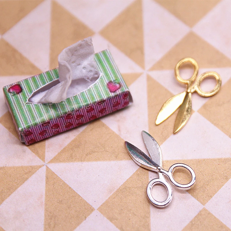 2Pcs 1:12 Dollhouse Miniature Metal Scissors Model Silver/Gold Doll House Mini Sewing Tools Scenes Decor Furniture Toy