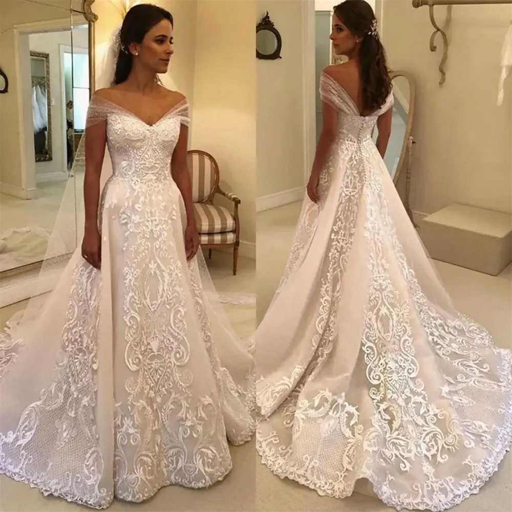 

Vintage Lace Wedding Dresses off Shoulder V Neck Appliques Sweep Train Bridal Gowns Backless Formal Occasion Vestido De Novia