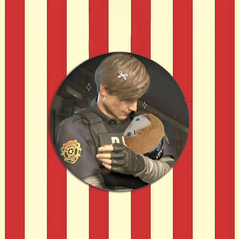 Süße H-Leon Kennedy-S Abzeichen Weißblech Soft Button Pin Brosche Metall Abzeichen Custom Schmuck Zubehör Hut Tasche Revers – Detail 9