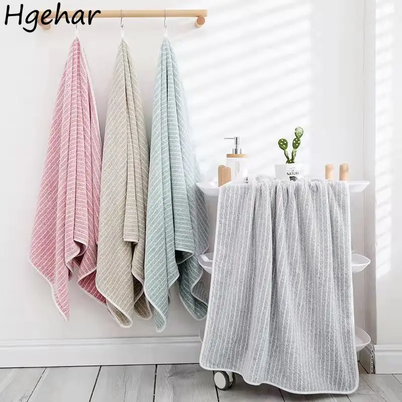 

Bath Towel 70*140cm Ins Family Wipe Soft Bathroom Simple Adult Hotel Couple Home Textile College Basic Popular Serviette De Bain