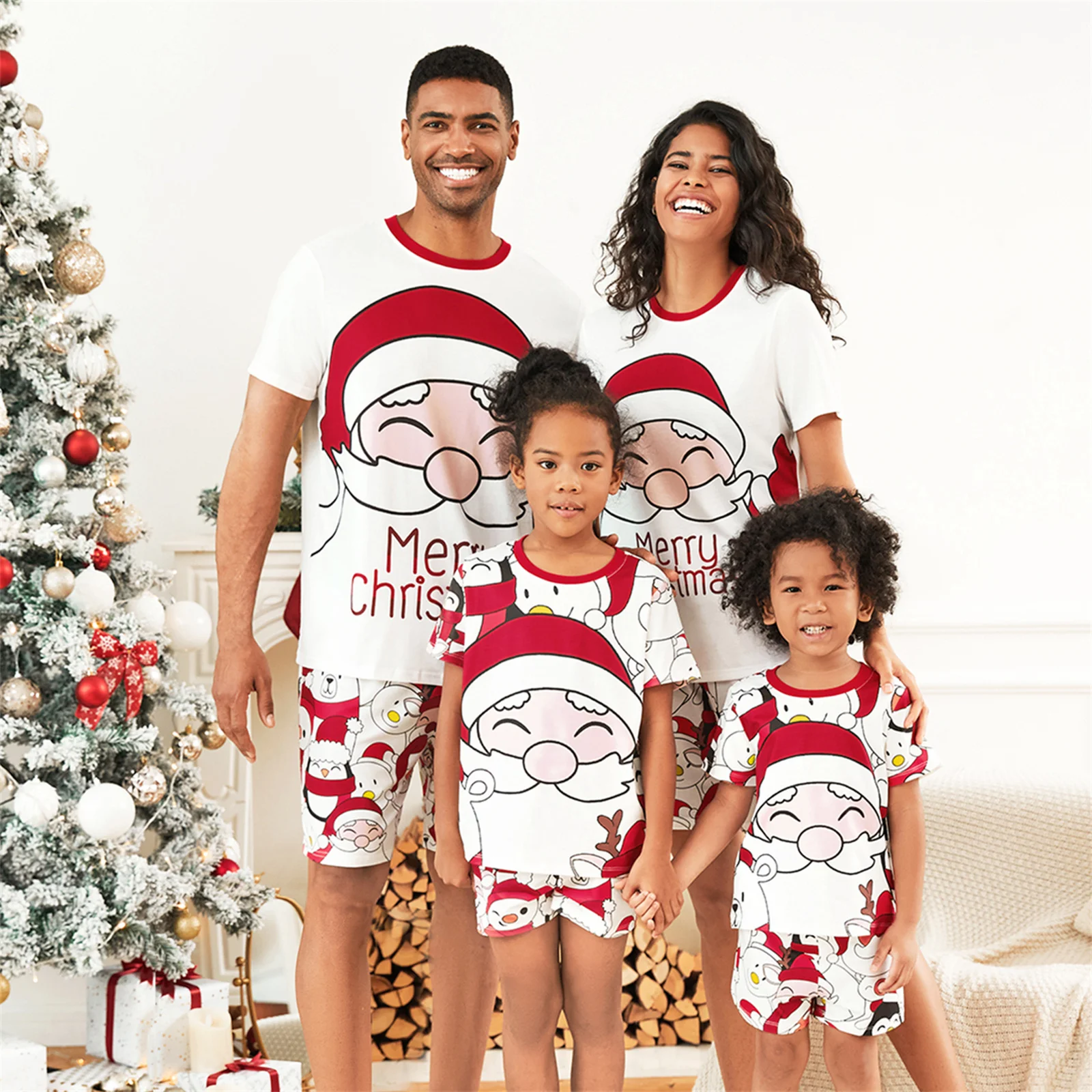 thumbnail image 4 of Conjuntos de pijamas de manga corta y pantalones cortos a juego para toda la familia con estampado de Papá Noel y muñeco de nieve de PatPat (resistentes al fuego), 4 of 5