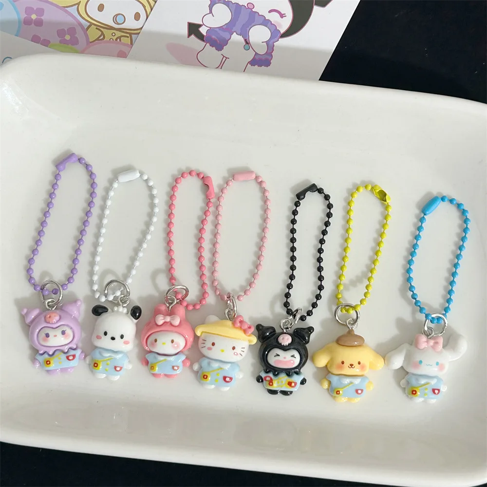 

Sanrioed Family Mini Keychain Hellokittys Melodys Kuromis Kawaii Pendant Cartoon DIY Backpack Pendant Cute Birthday Gift