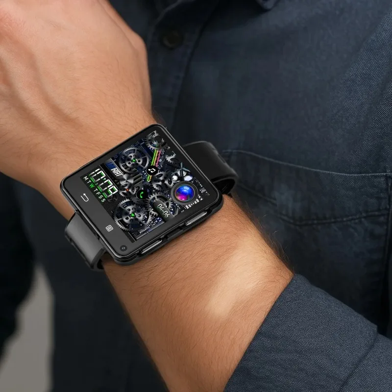 How a Smartwatch with Camera Takes Photos