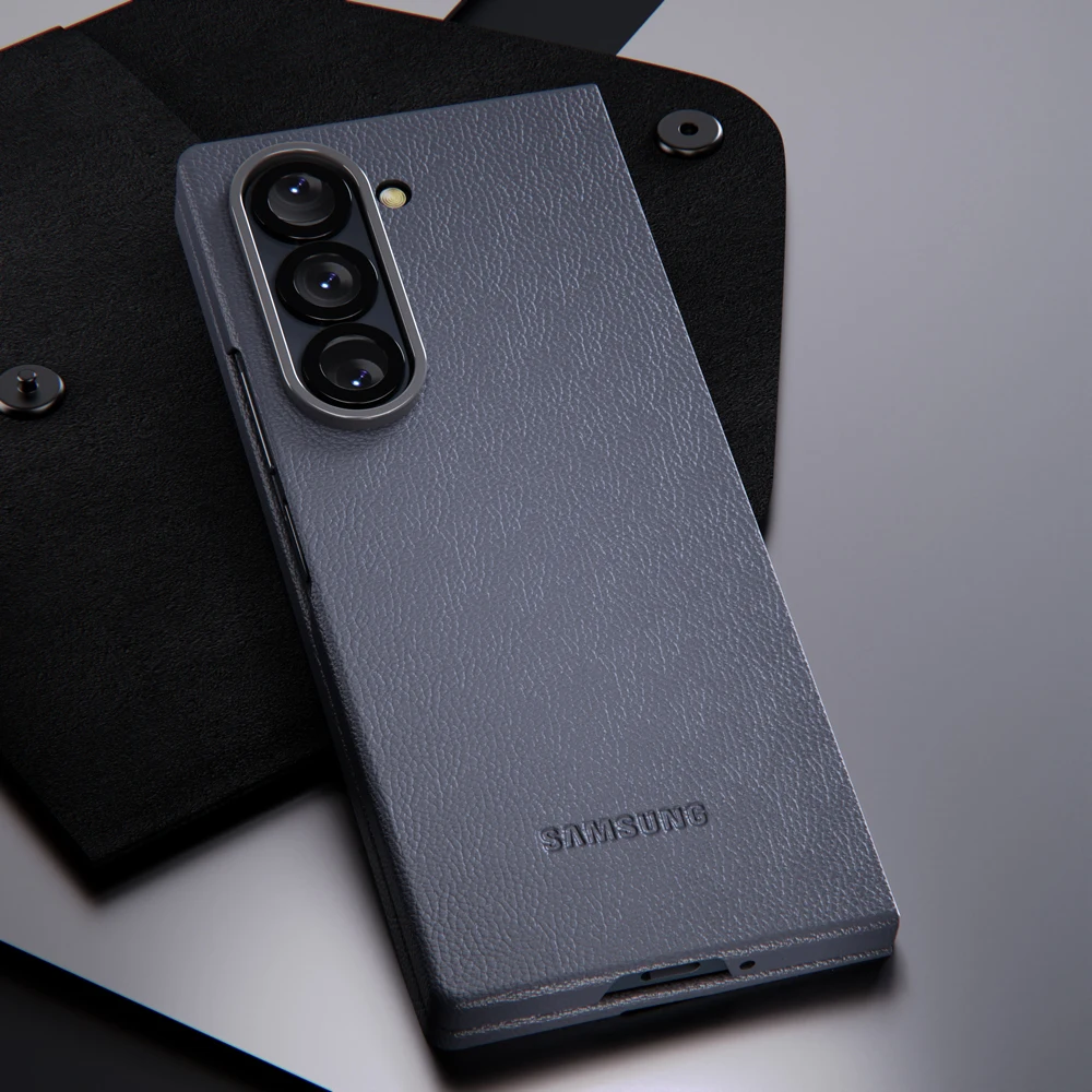 Luxury Original Leather Shockproof Protective Phone Back Cover with Textured Design