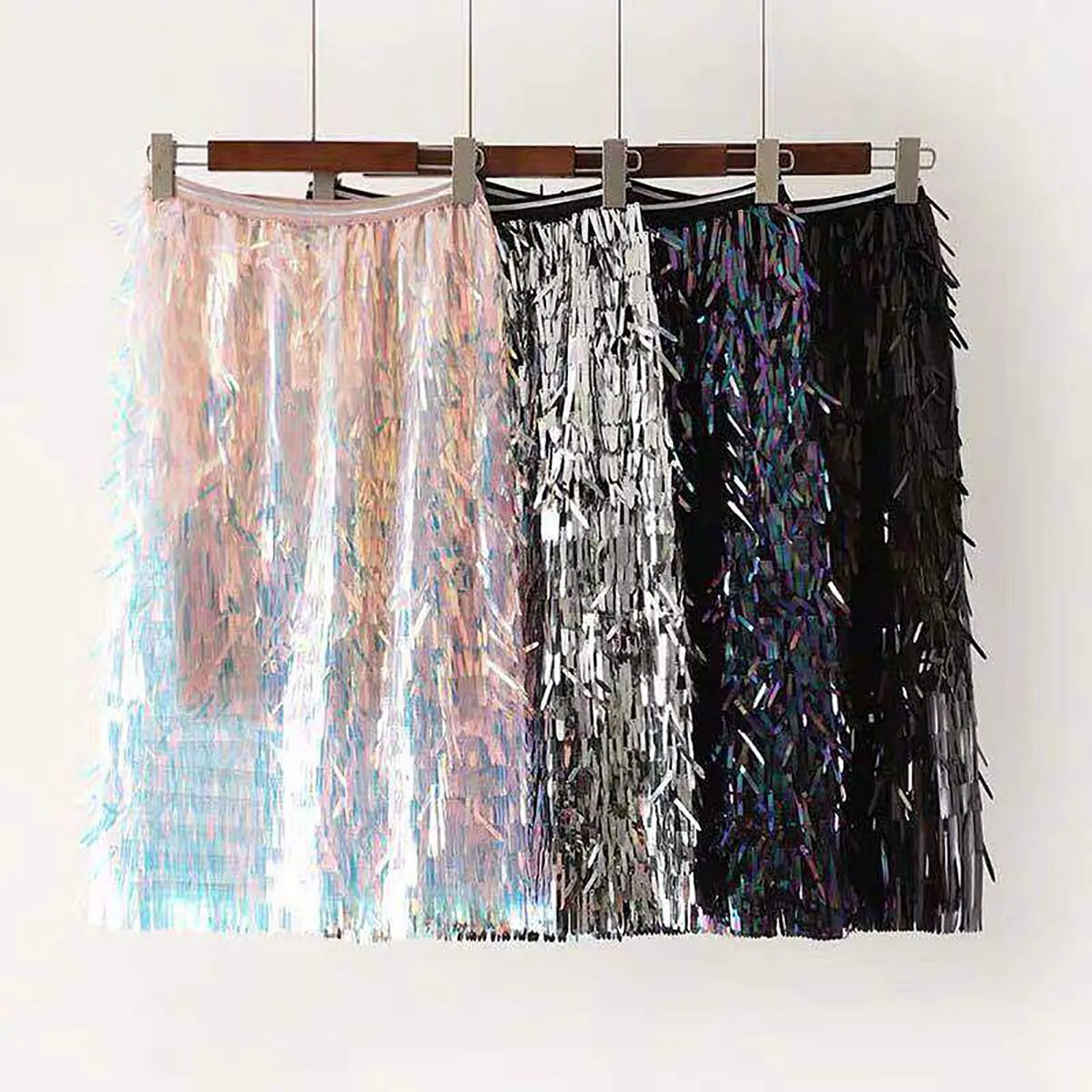

Women Fashionable Casual Sexy Sequined Wrap Buttocks Skirts Super Dazzling Colorful Tassel Sequins High Waist Half Length Skirt