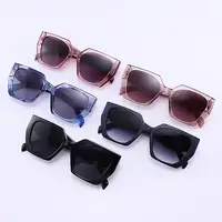 Пластиковые женские солнцезащитные очки "кошачий глаз"