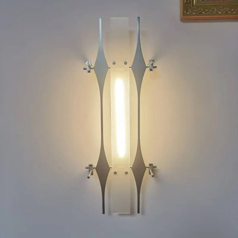 Luxury Minimalist Designer Metal Wall Light 1
