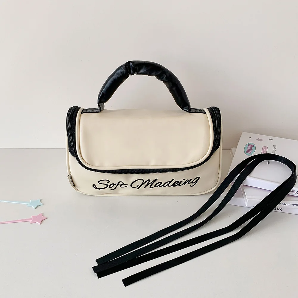 INS Mode Einfache Bogen Make-Up Tasche Nette Japanische Mädchen Große Kapazität Lagerung Handtasche Mund Roten Umschlag Reise Kulturbeutel Party Geschenk – Detail 12