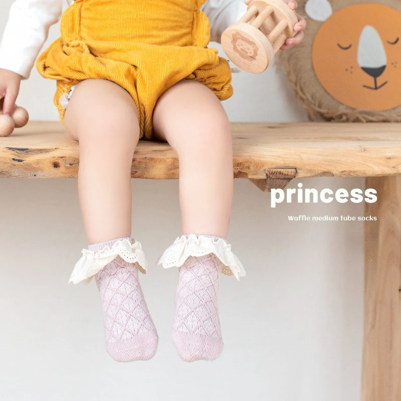 Newborn Baby Girls Cotton Long Socks with Lacework