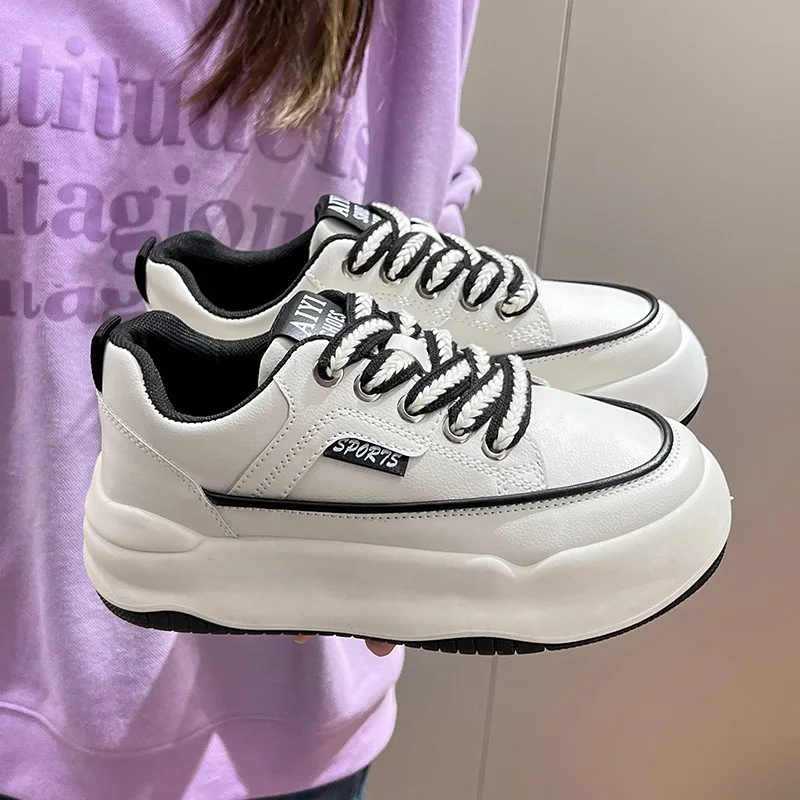 2022 New Shoes Women's Shoes On Offer With Free Shipping Pu  Platform Round Toe Pu Adult Casual Flats Platform Shoes