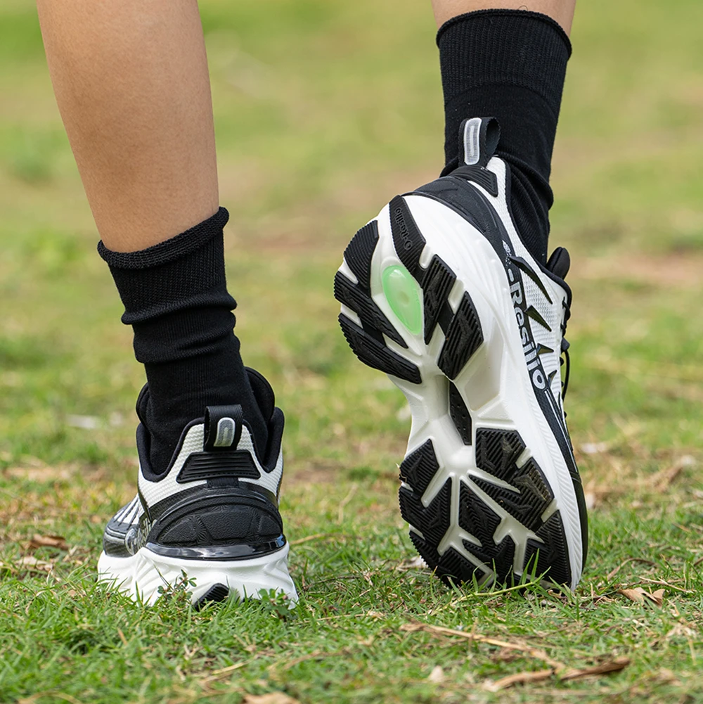 ONEMIX Trail Running Shoes 6