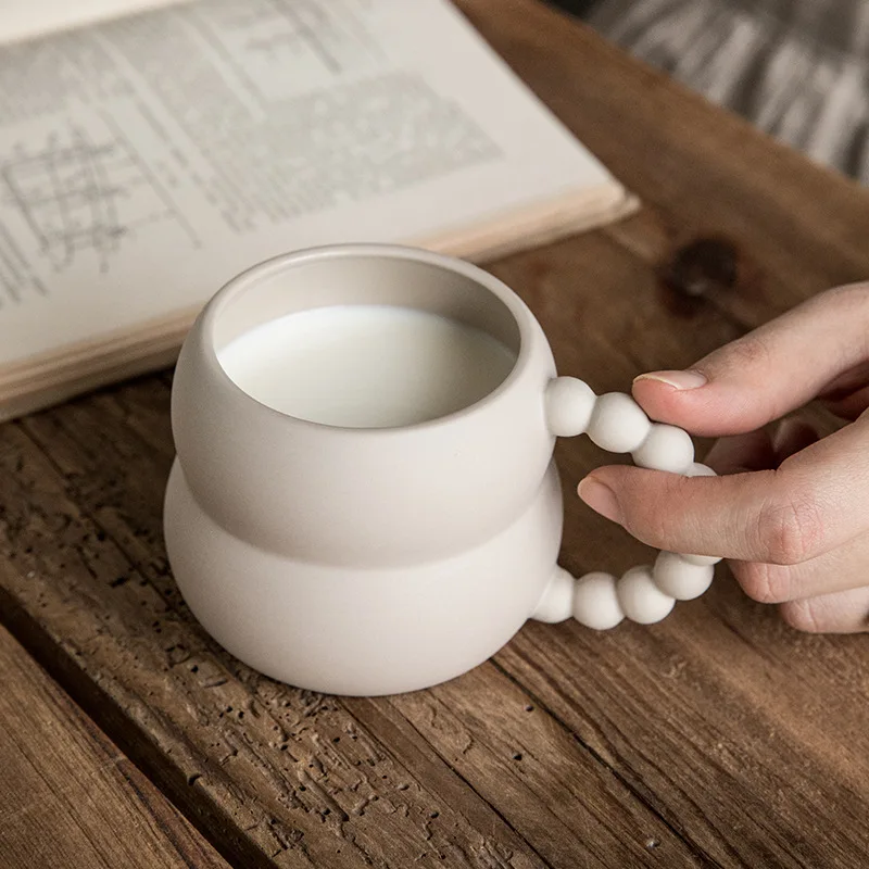 https://ae01.alicdn.com/kf/S4e46e55ac5284d3a91d42e227b1a1016m/Cute-Aesthetic-Ceramic-Mug-Nordic-Home-Decor-Coffee-Milk-Bubble-Tea-Cup-Taza-Mugs-Caneca-Drinkware.jpg