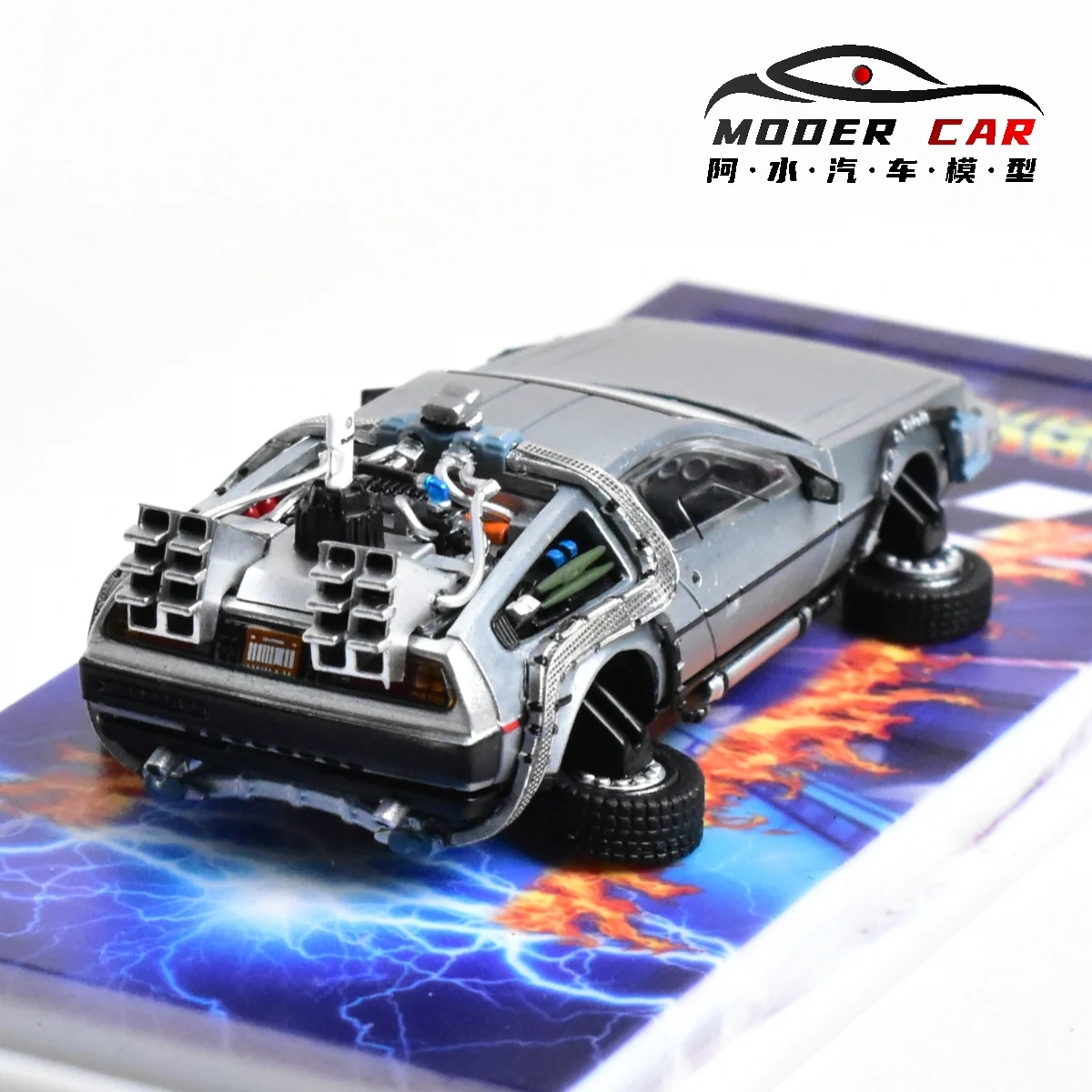 MJ 1:64 zurück in die Zukunft DeLorean DMC 12 Druckguss-Modellauto – Detail 3