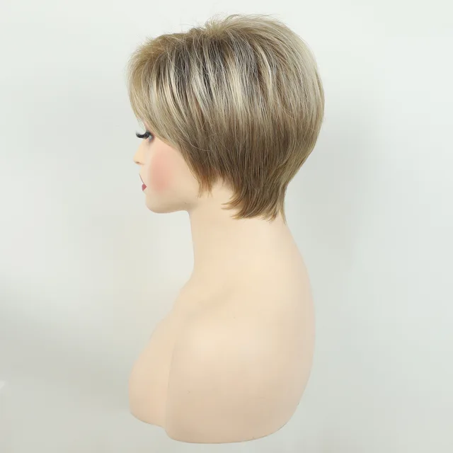 Peruka syntetyczna ALEXIS - włosy krótkie proste z grzywką - obrazek 3