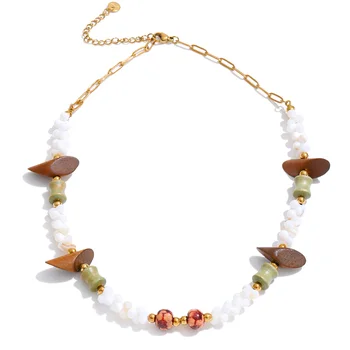 Shell Pendant Necklace