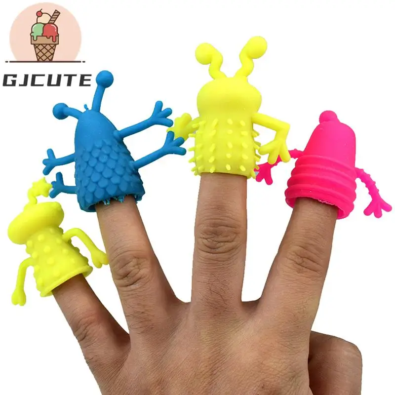 4Pcs/Set Novelty Plastic Cute Expression Hand Puppets Children Kids Finger Puppets Toy Parents Storytelling Props Christmas
