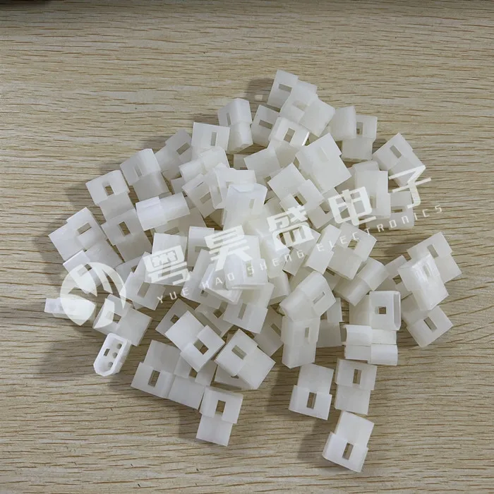 

30pcs original new Connector 770331-1 connector 3PI rubber shell 3.68mm spacing