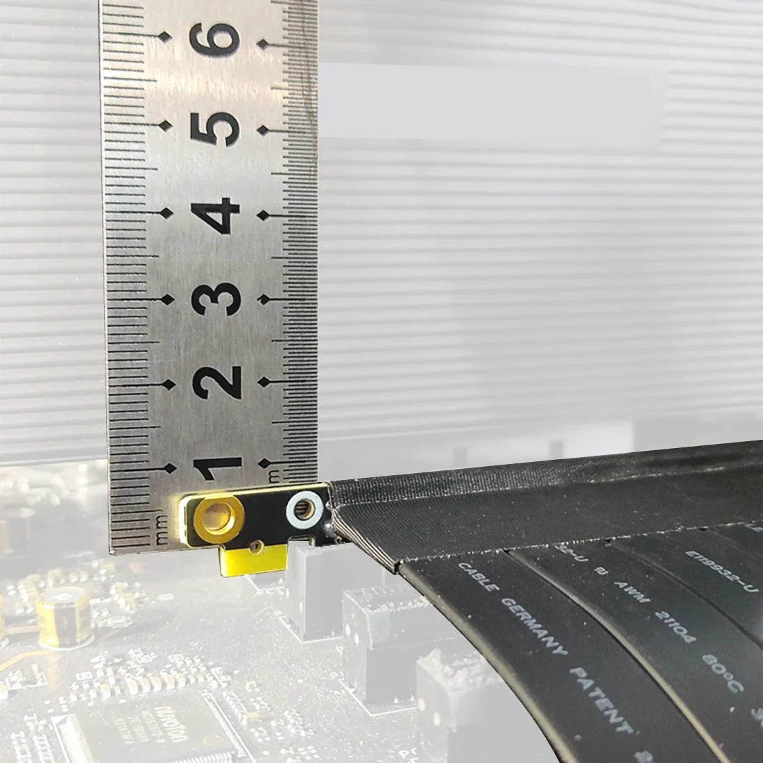 Riser PCIe 8X A 4X Con Cavo Flessibile – Extender Per GPU, Grado PCIe