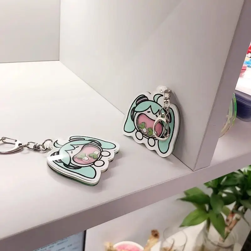 Cute 5cm Hatsune Miku Acrylic Keychain with Rocking Pendant - Perfect Birthday Gift