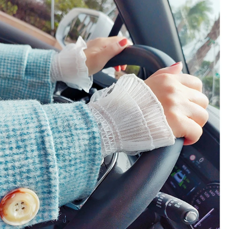 Рисунок 2 - Корейский женский вязаный крючком