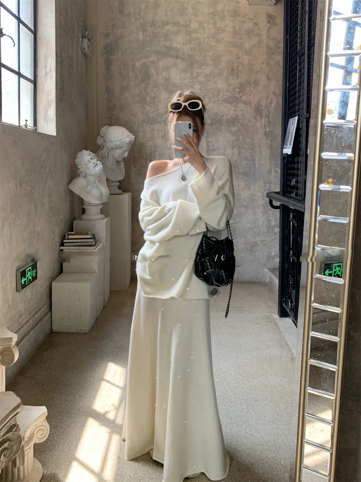 Sexy Soft Elegant Vintage Women Suits 2 Pieces Female Sets Slash Neck Sweater & Midi Dress Bling Knitted TrackSuit