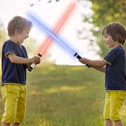 Piscando sabre de luz laser dupla espada brinquedos som e luz para o menino meninas piscando lightstick brilho no escuro crianças presentes luminosos
