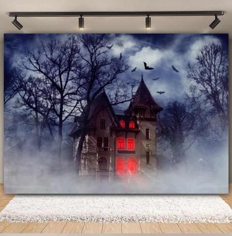 Illustrazione Di Un Castello Spettrale, Luna Piena, Pipistrelli, Zucche E Alberi, Con Testo Happy Halloween